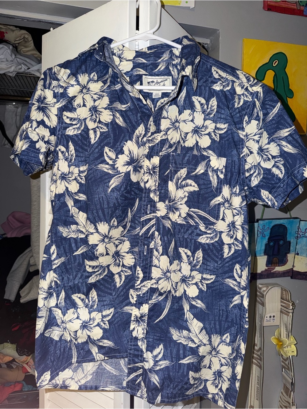 American Eagle Outfitters Blue and Cream Floral Short-Sleeve Button-Up